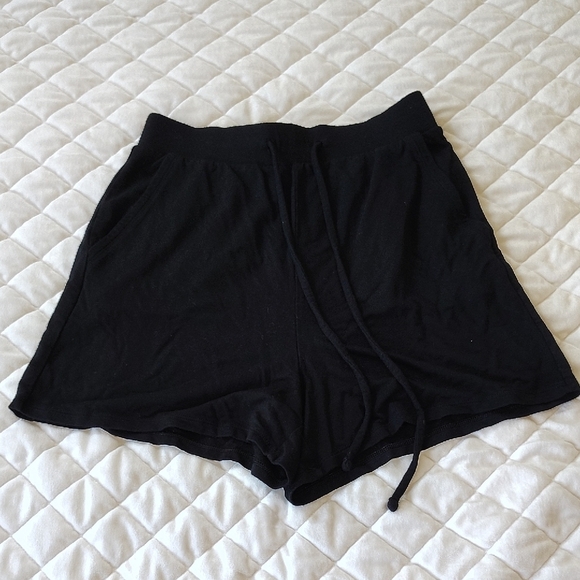 Express Pants - Express Women's Black Athletic Shorts Lightweight Comfort Size XS , Rayon.